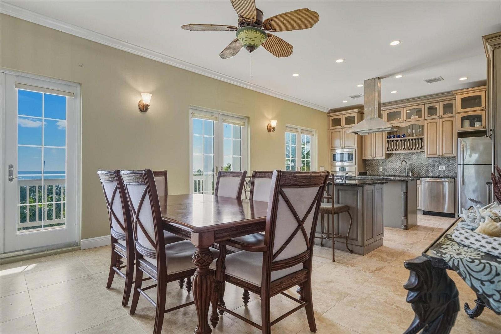 5 bedroom Residence BEACH HAVEN — photo 3