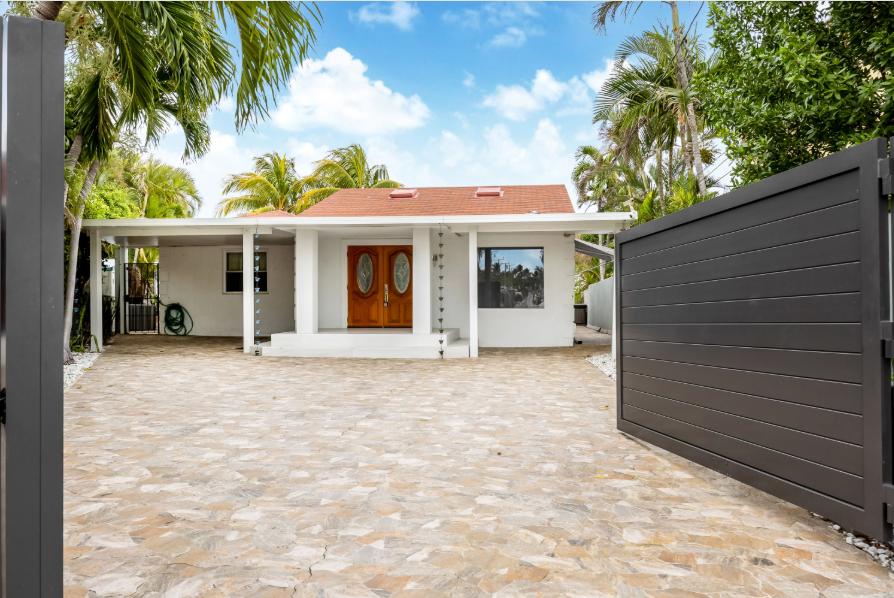 Miami Beach 3BR Dream Home at 8533 Crespi Boulevard — photo 2