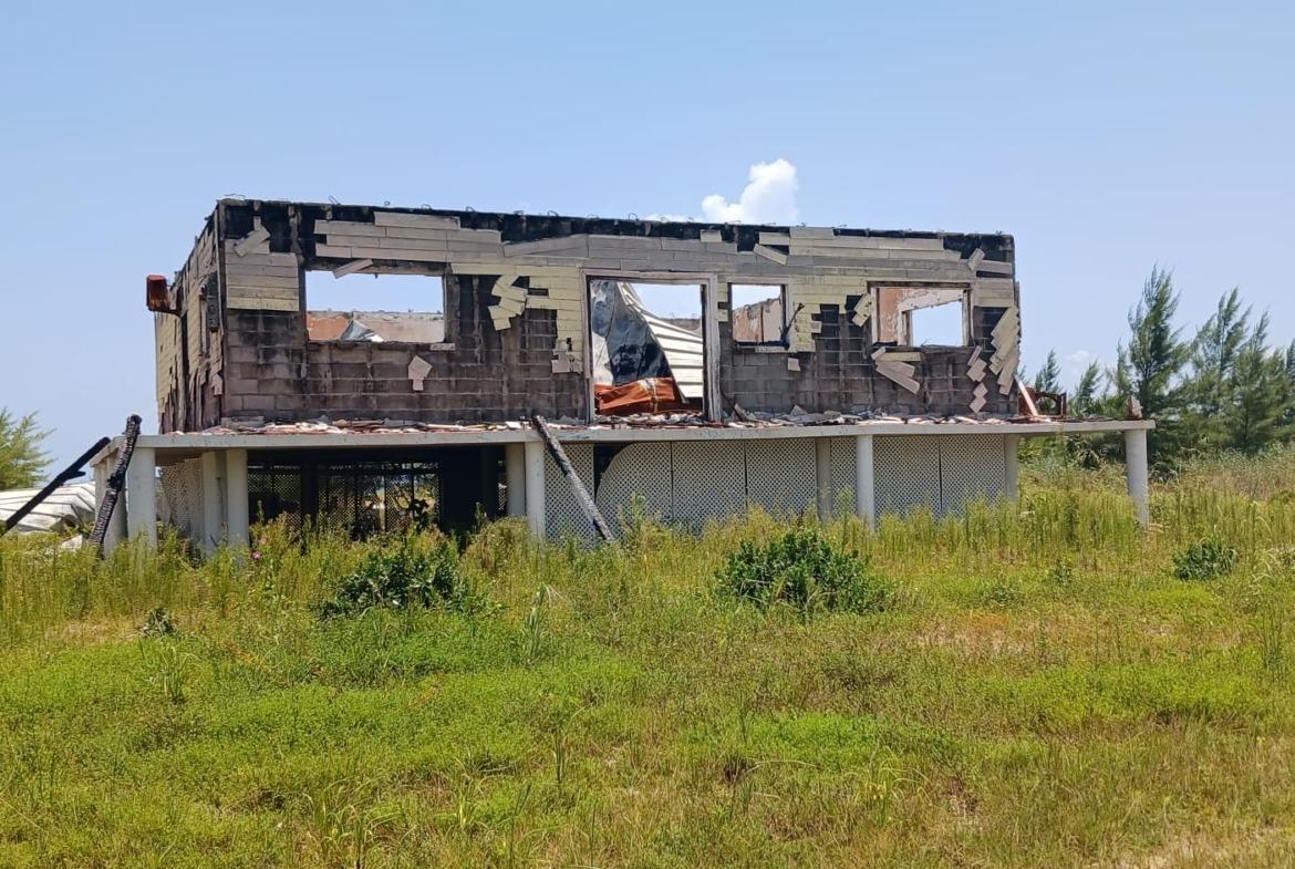 3 bedroom Residence for sale - GRAND BAHAMA HIGHWAY — photo 1