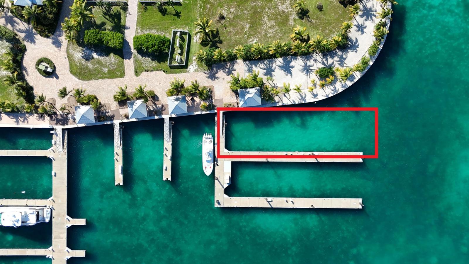 CHUB CAY RESORT & MARINA Dock Slip — photo 2