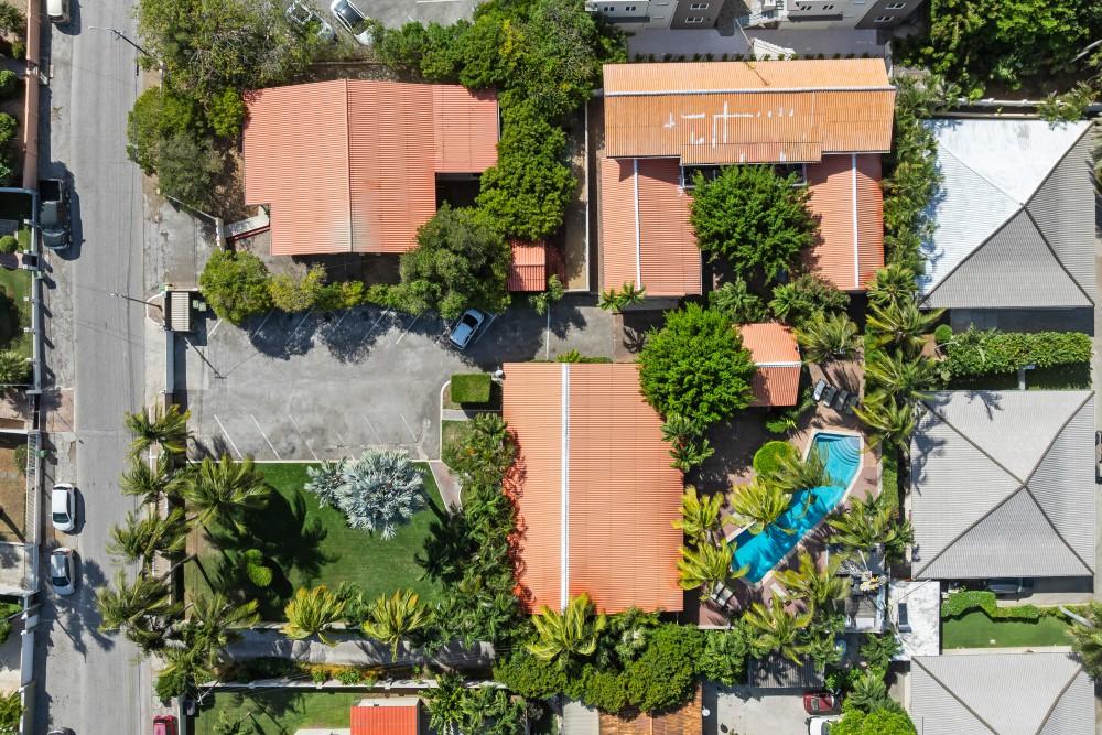 Mahaai - Apartment Complex with Pool and Rental Income — photo 3