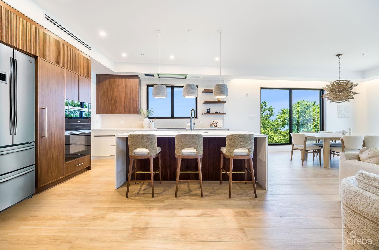 The Sands #2 Boutique Beachfront Living On Boggy Sands Road — photo 4