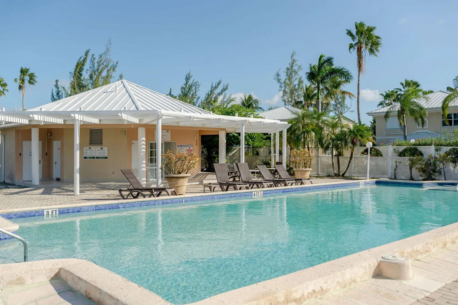 2 Bedroom Townhouse 1 for Sale, Southampton Gardens, Seven Mile Beach Corridor, Grand Cayman — photo 2