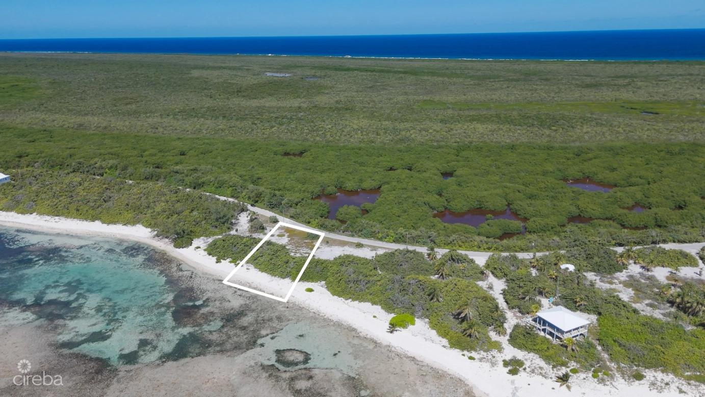 Little Cayman Beachfront Lot 0.45 Acres — photo 4