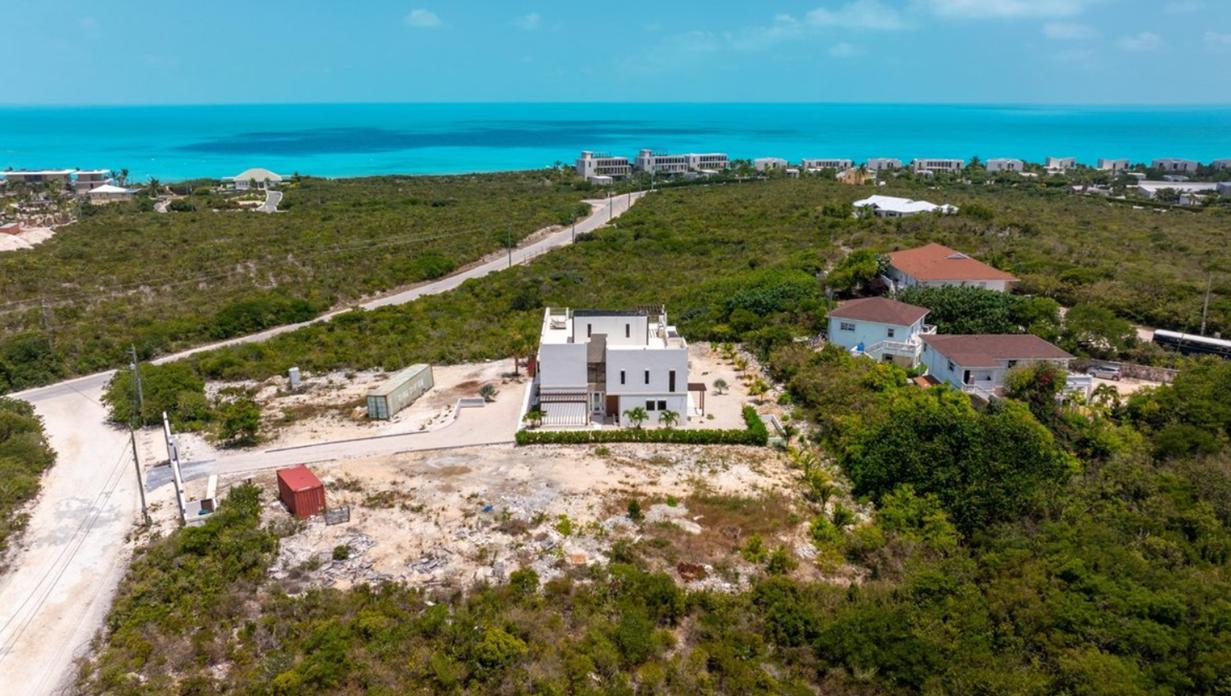 36 Flamingo Road Turks and Caicos — photo 4