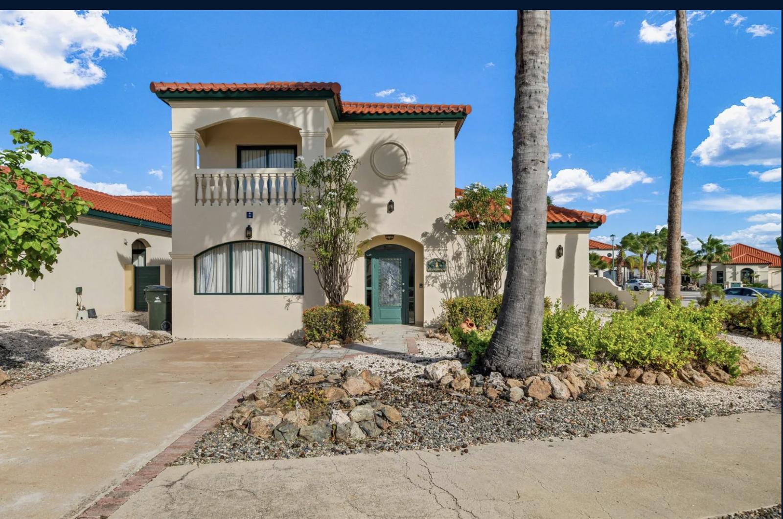 Luxury Listing for sale in Aruba on the Golf Course ! Elegant Villa for sale Tierra del Sol, Malmok, Aruba — photo 3