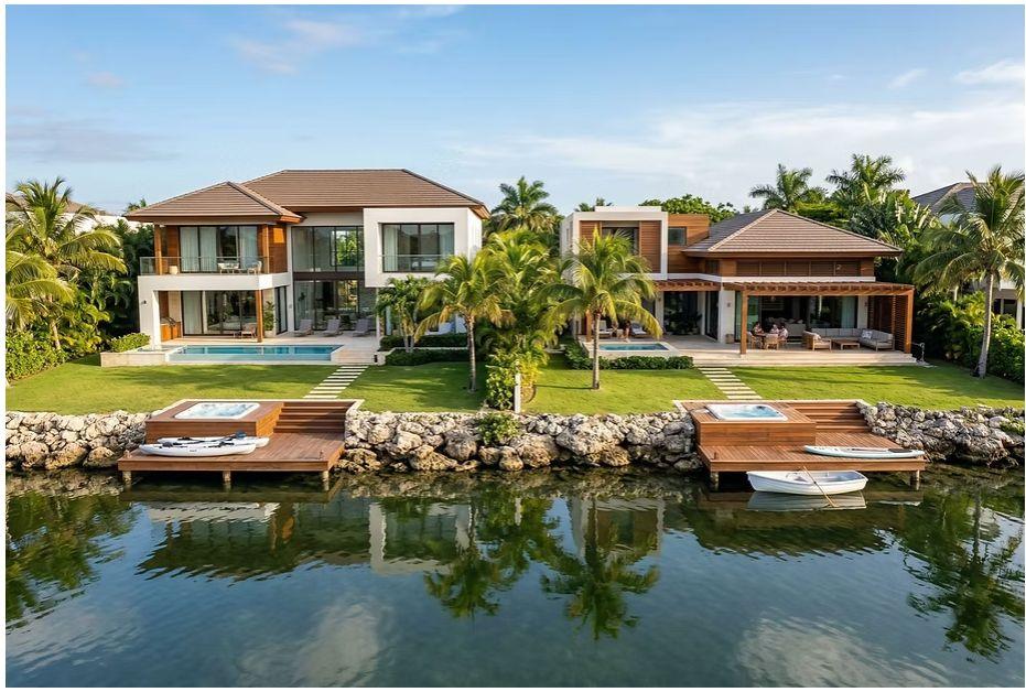 Cap Cana Land Sales: Luxury Lakefront Lots for Sale at The Golden Lakes Estates — photo 2