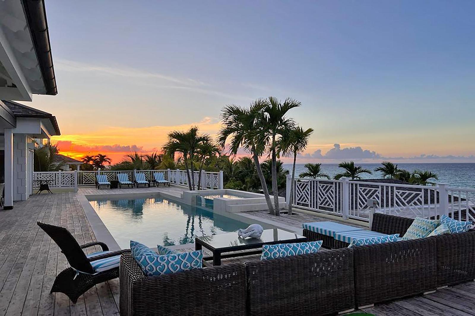 3 bedroom Residence for sale — MARBELLA SHORES in Nassau / New Providence, The Bahamas — photo 1