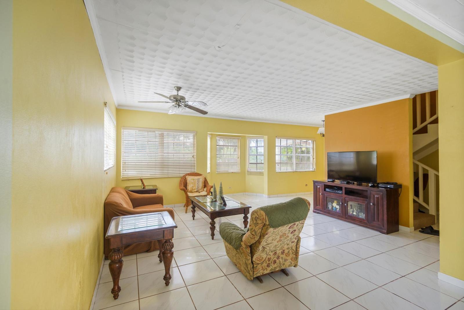 6 bedroom Apartment for sale — COLLIE BLUFF LANE in Nassau / New Providence, The Bahamas — photo 4