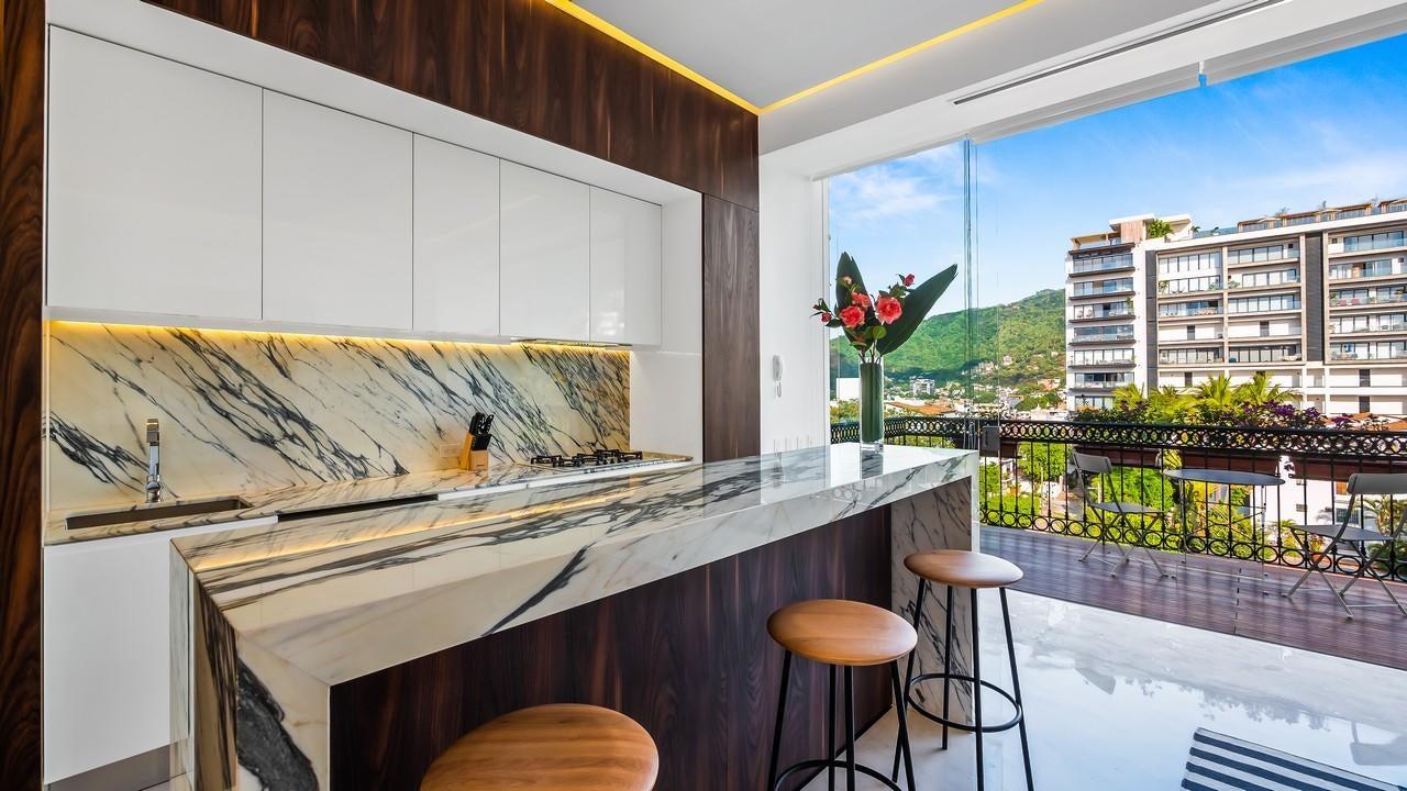 1 Bedroom Penthouse 11 for Sale, Pier 57, Puerto Vallarta, Mexico — photo 3