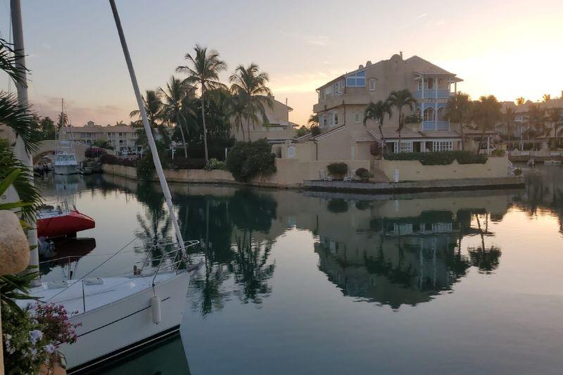 Beautiful Waterfront Condo with Private Boat Dock — photo 2