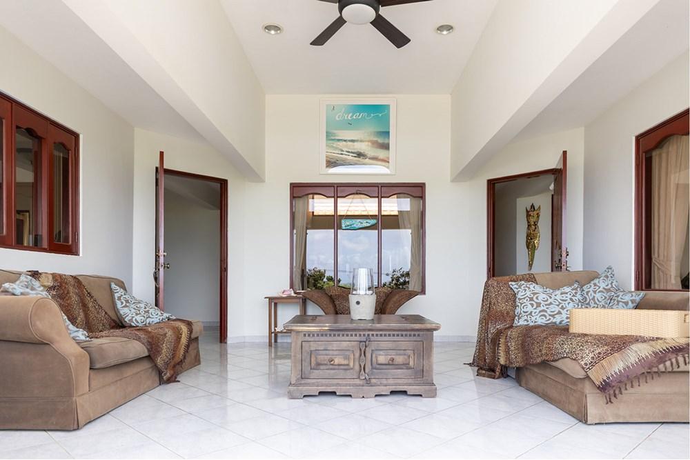 5 Bedroom House for Sale, Kaya Peridoto 24, Santa Barbara, Bonaire — photo 5