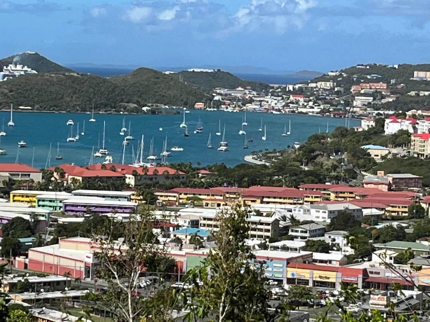 6 Bed 4 Bath 4,900 Sqft House in US Virgin Islands — photo 2