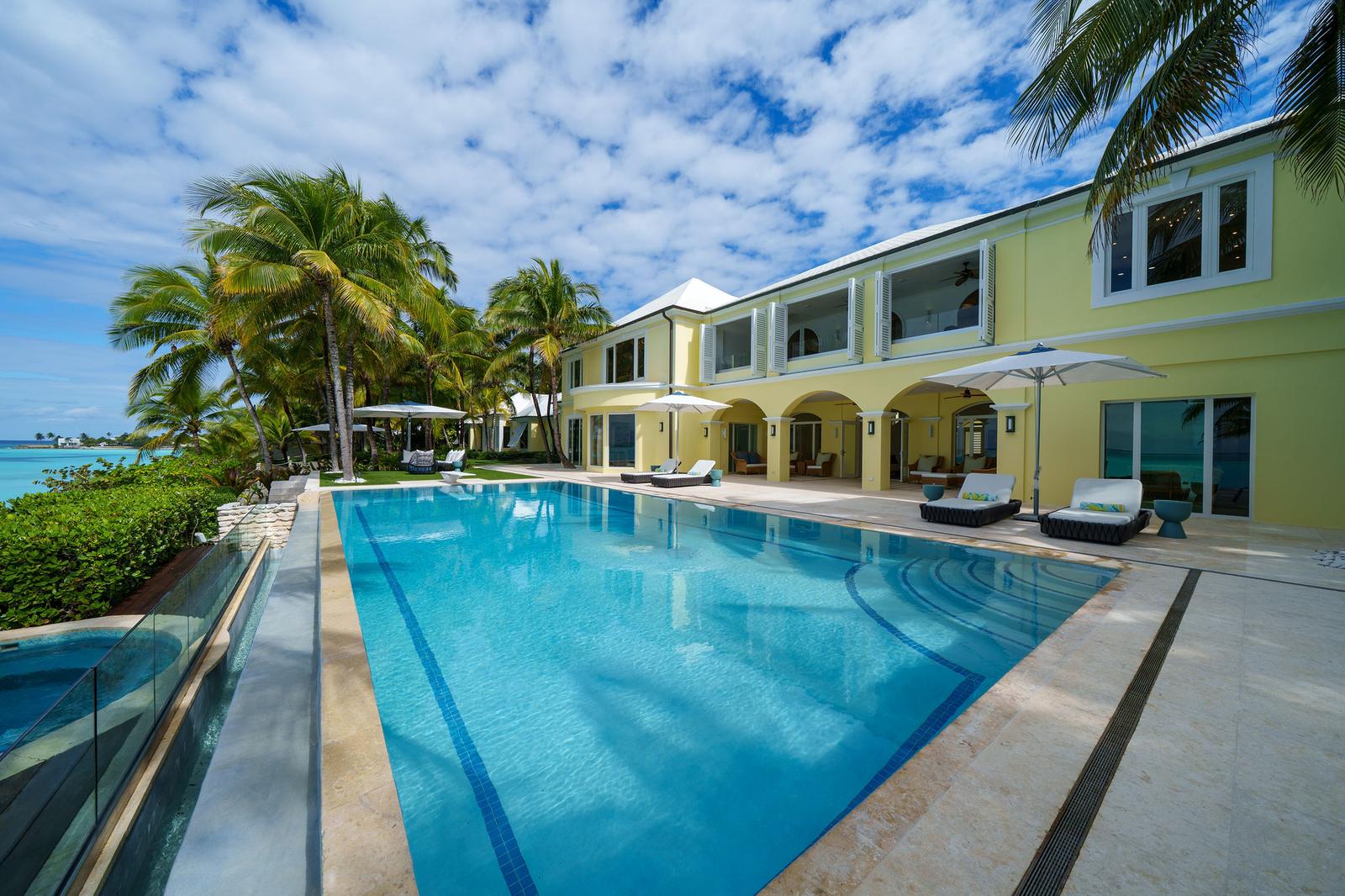 Extraordinary 10 Bedroom Beachfront Estate for Sale, Old Fort Bay, New Providence, Bahamas — photo 3