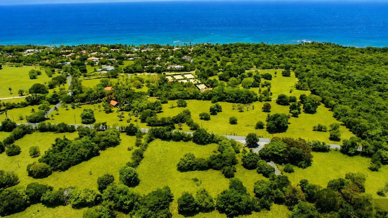 Exclusive Development Lot for sale in Lomas Mironas, Cabarete with Financing — photo 1