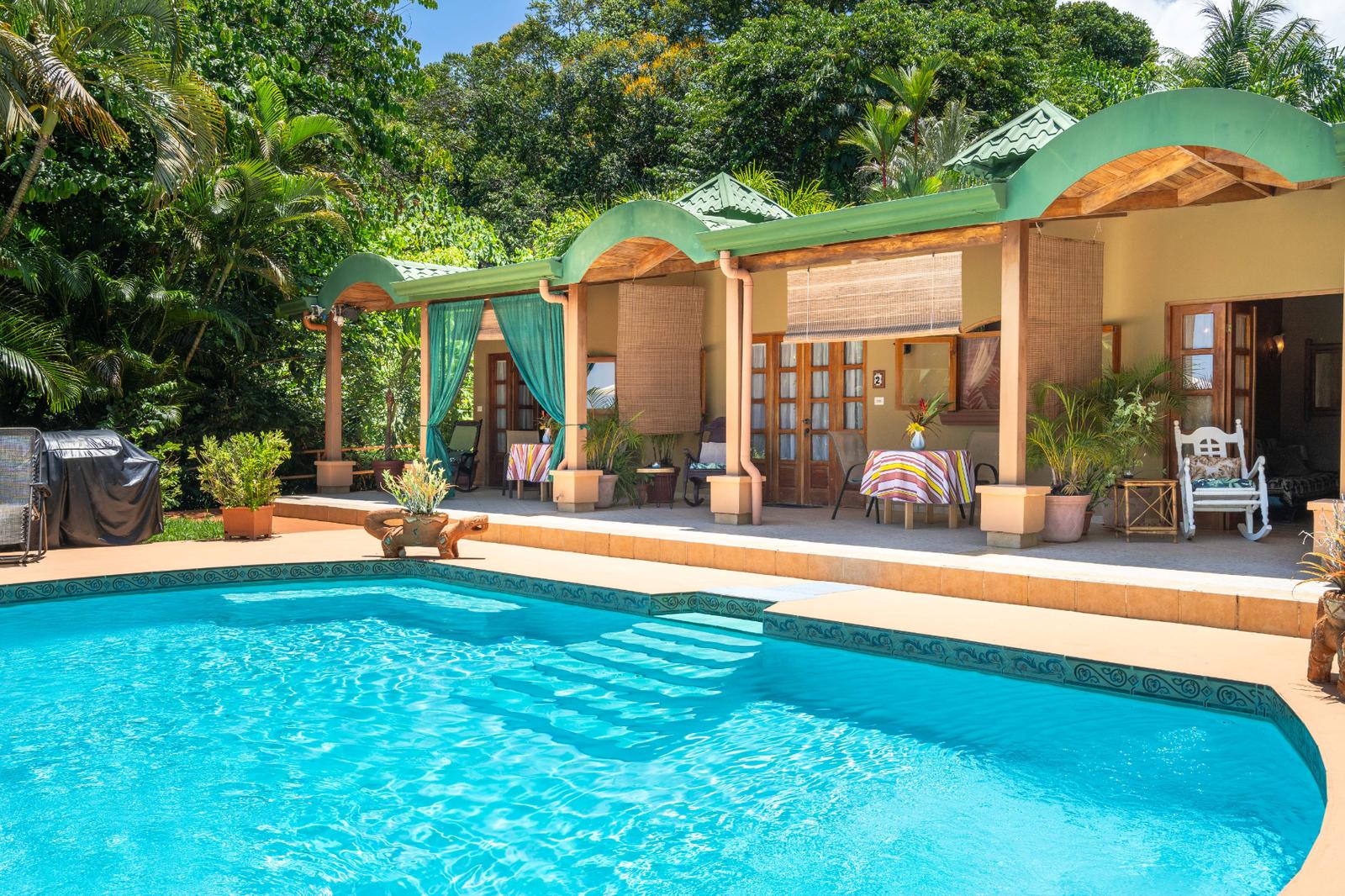 4-Unit Rental Property for Sale, Ojochal, Puntarenas, Costa Rica — photo 3