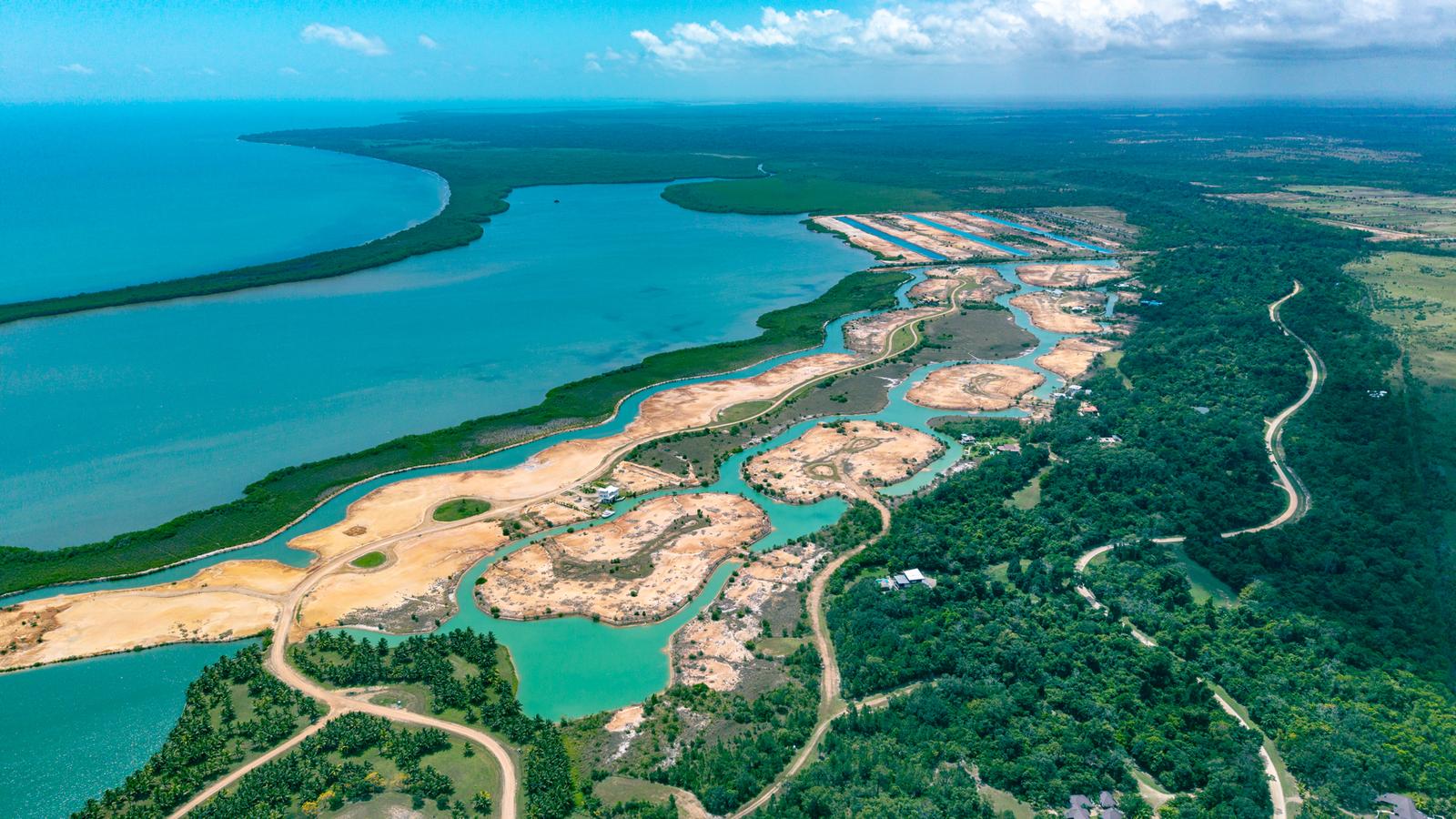 Sapodilla Ridge Properties in Red Rock — photo 3