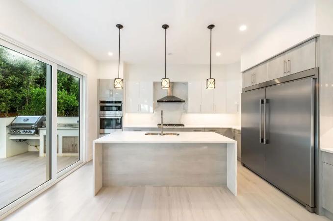 South Sound New 5BR Home in Cayman Islands — photo 5
