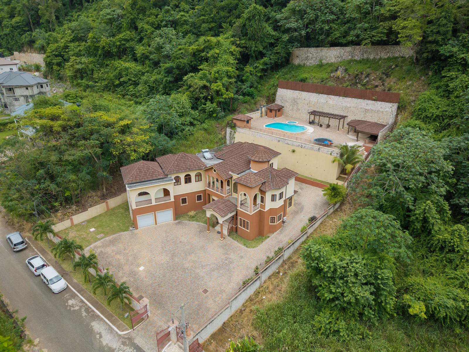 Luxury Jamaican House for Sale — photo 1