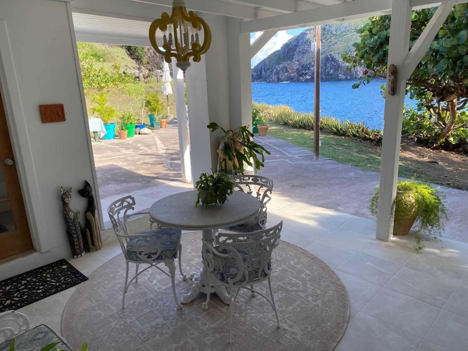 1 Bedroom Waterfront Cottage for Sale, Cove Bay, Saba — photo 2