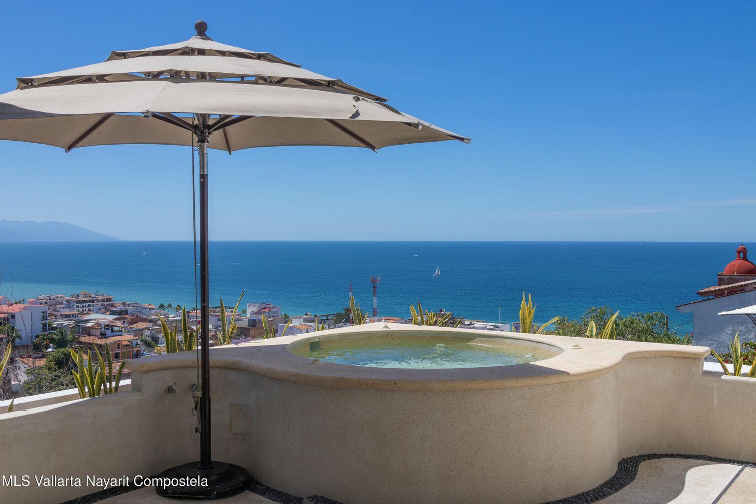 3 Bedroom Home for Sale, Calle 31 de Octubre, Puerto Vallarta, Mexico — photo 5