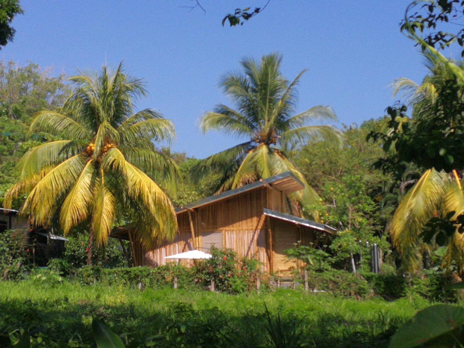 1 Bedroom Home for Sale, Playa Hermosa, Santa Teresa, Puntarenas, Costa Rica — photo 1