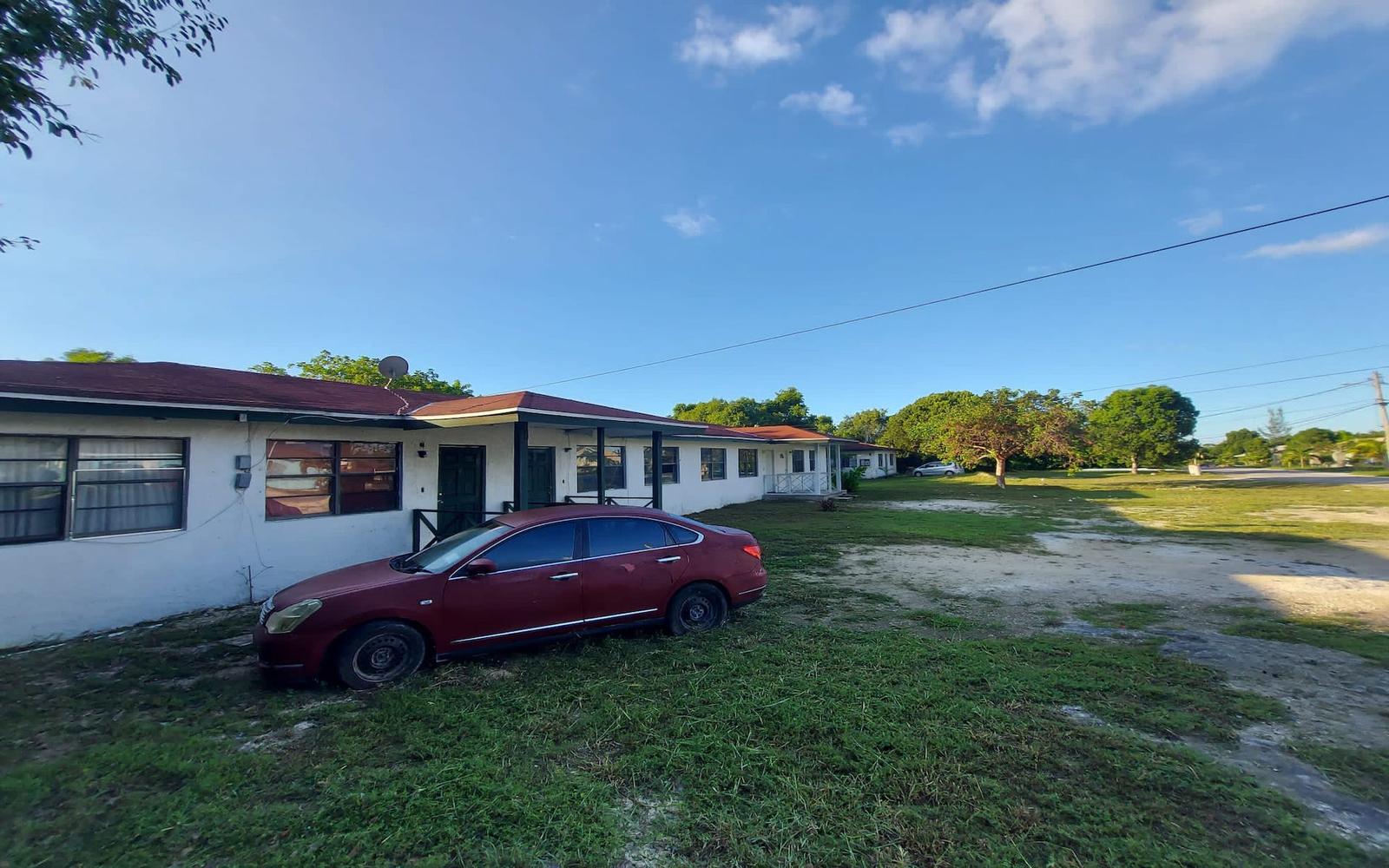 8 Bedroom Fourplex for Sale in Fresh Creek, Bahamas — photo 3
