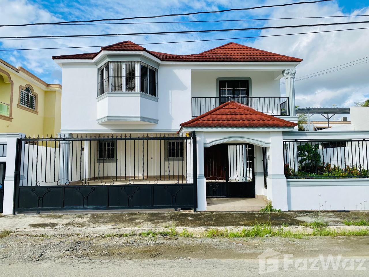 3 Bedroom House, Patio and Terrace for Sale in Villa María — photo 2