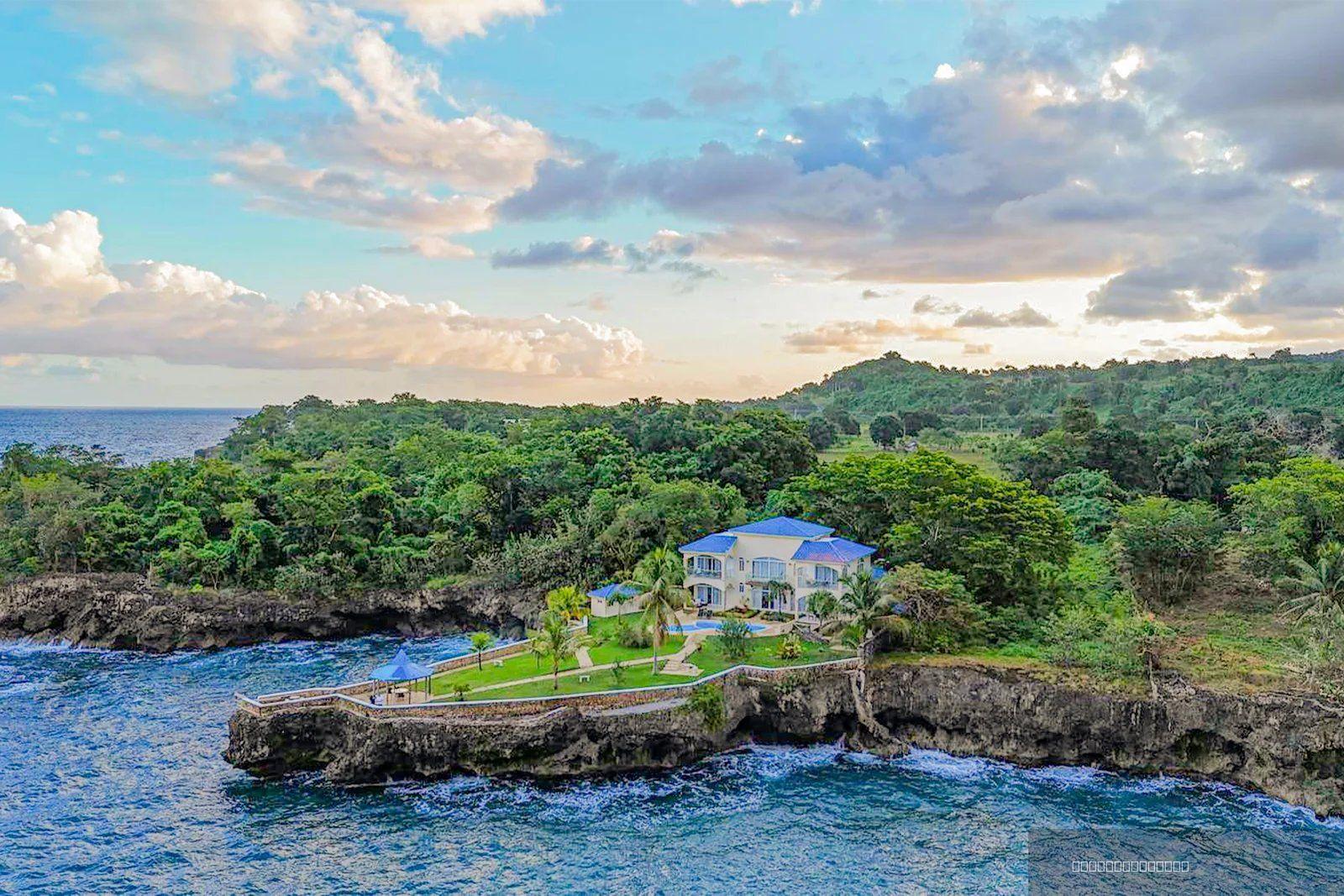 Oceanfront House, Río San Juan, Near Natural Pool — photo 2