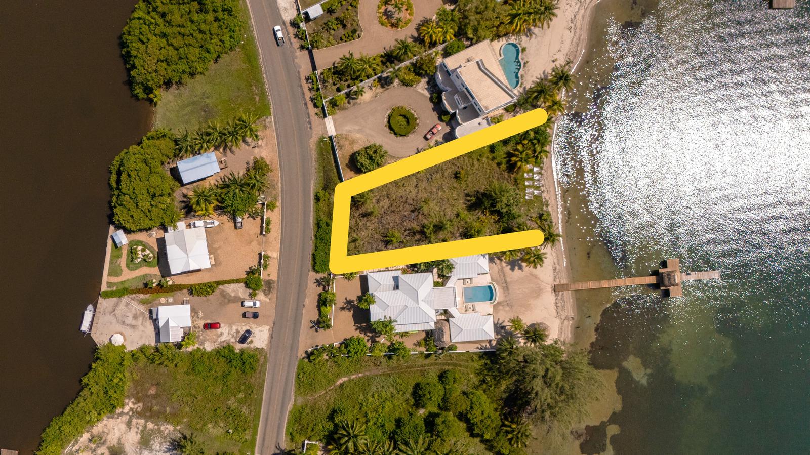 Premium Beach Lot on the Placencia Peninsula — photo 1