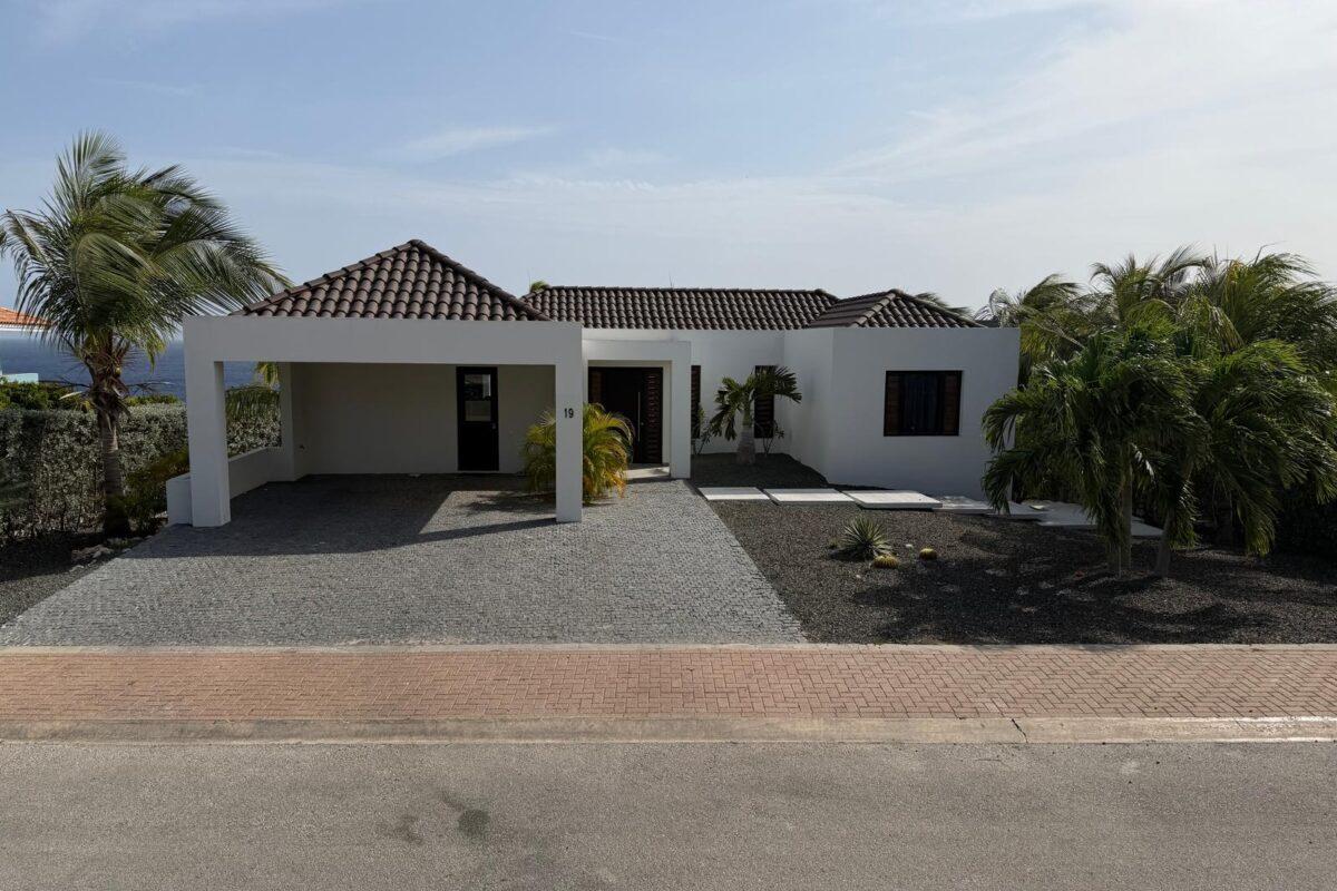 2 bedroom home for rent in Blue Bay, Curaçao — photo 4