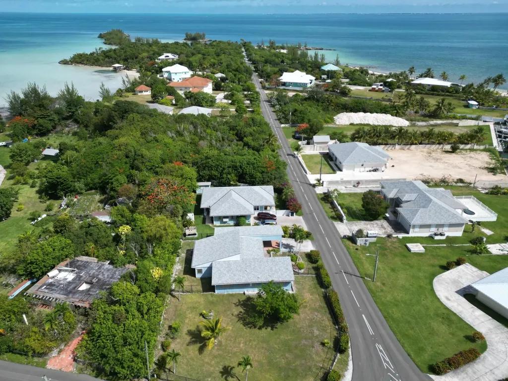 5-bedroom house in Marsh Harbour, Abaco — photo 3