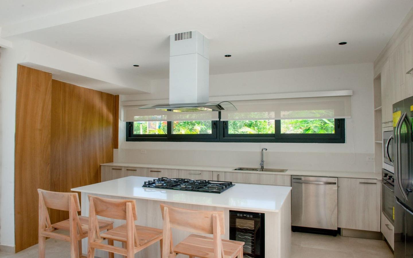 Five Bedroom Villa For Sale In Las Iguanas Cap Cana — photo 3