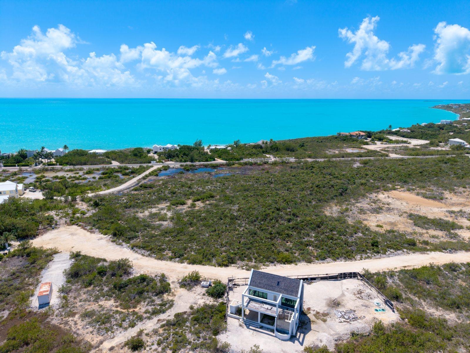 Development Land Lot with Ocean Views in Turtle Tail, Turks and Caicos — photo 4