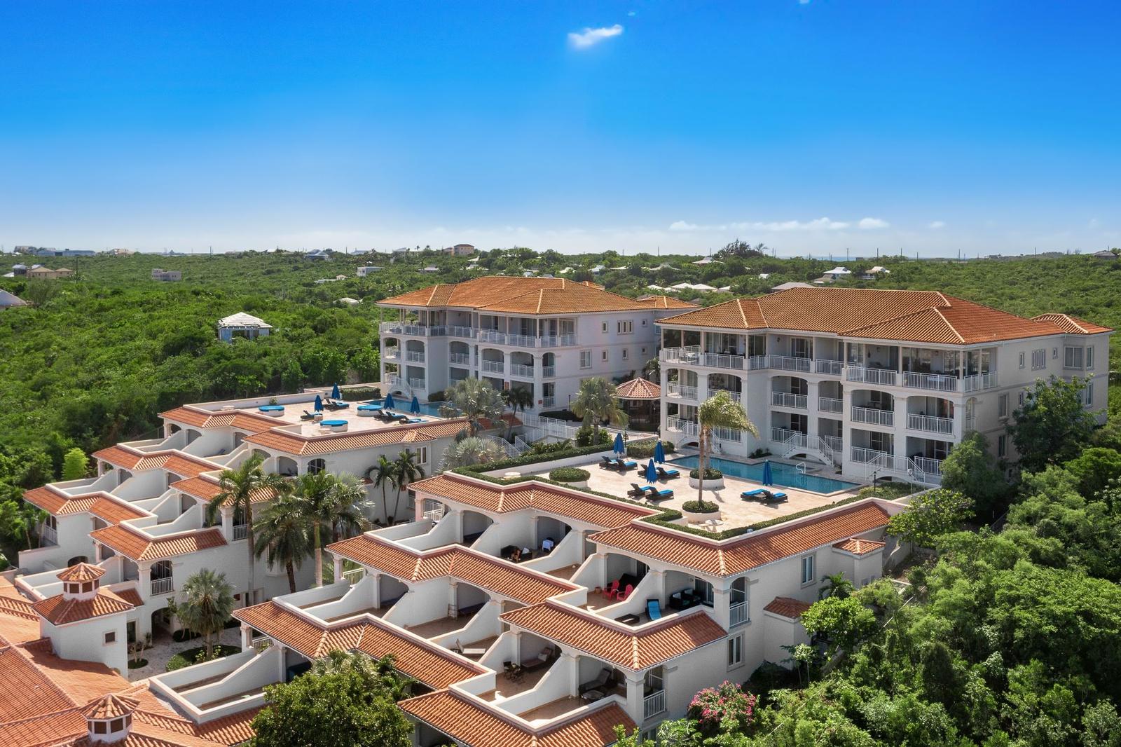 4-303 La Vista Azul Oceanview Condo — photo 1