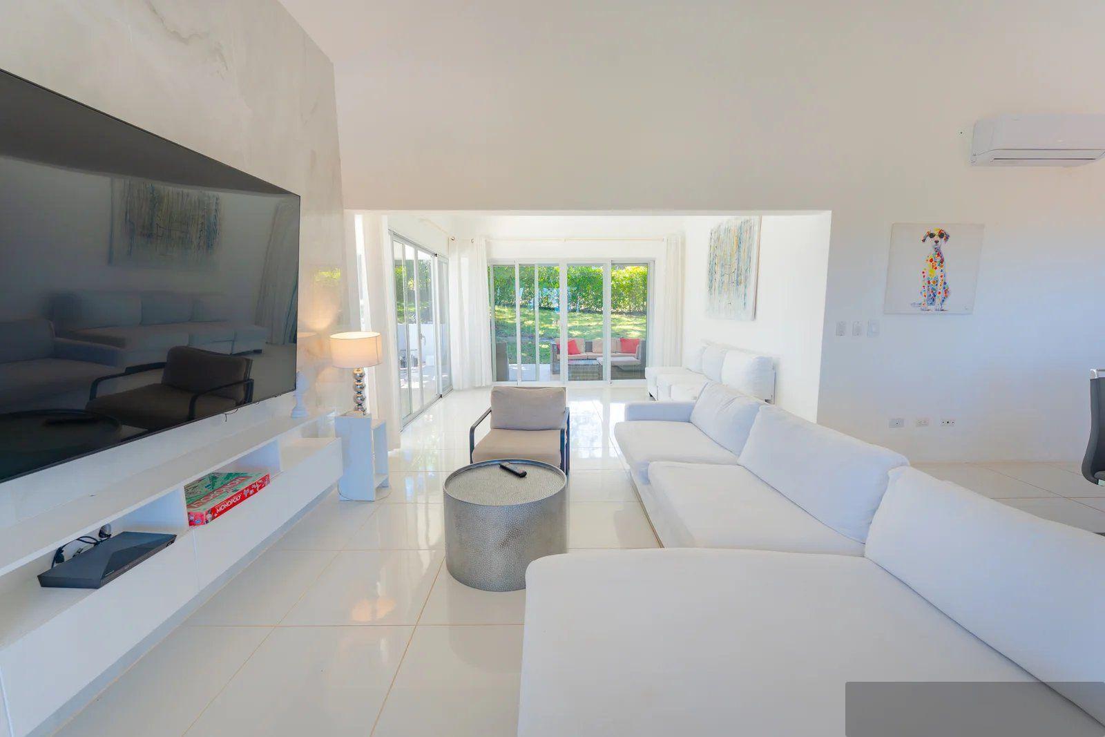 Oceanview 4-Bedroom Villa in Residencial Hispaniola, Sosúa — photo 2