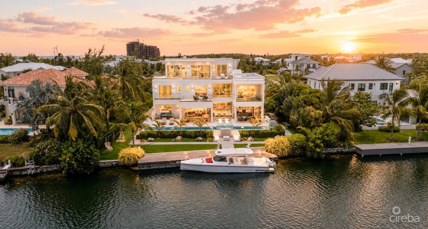 5 bedroom property for sale — Lumina At Lalique Quay in the Cayman Islands — photo 2