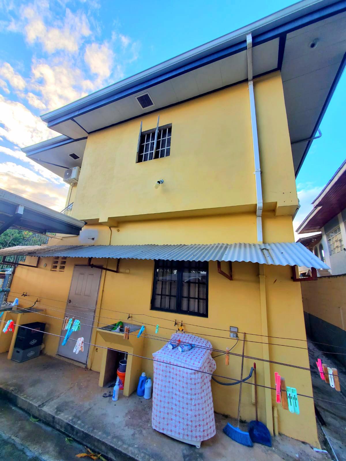 Eldorado 3-bedroom 2-Bathroom & 2-Apt's Investment property — photo 4