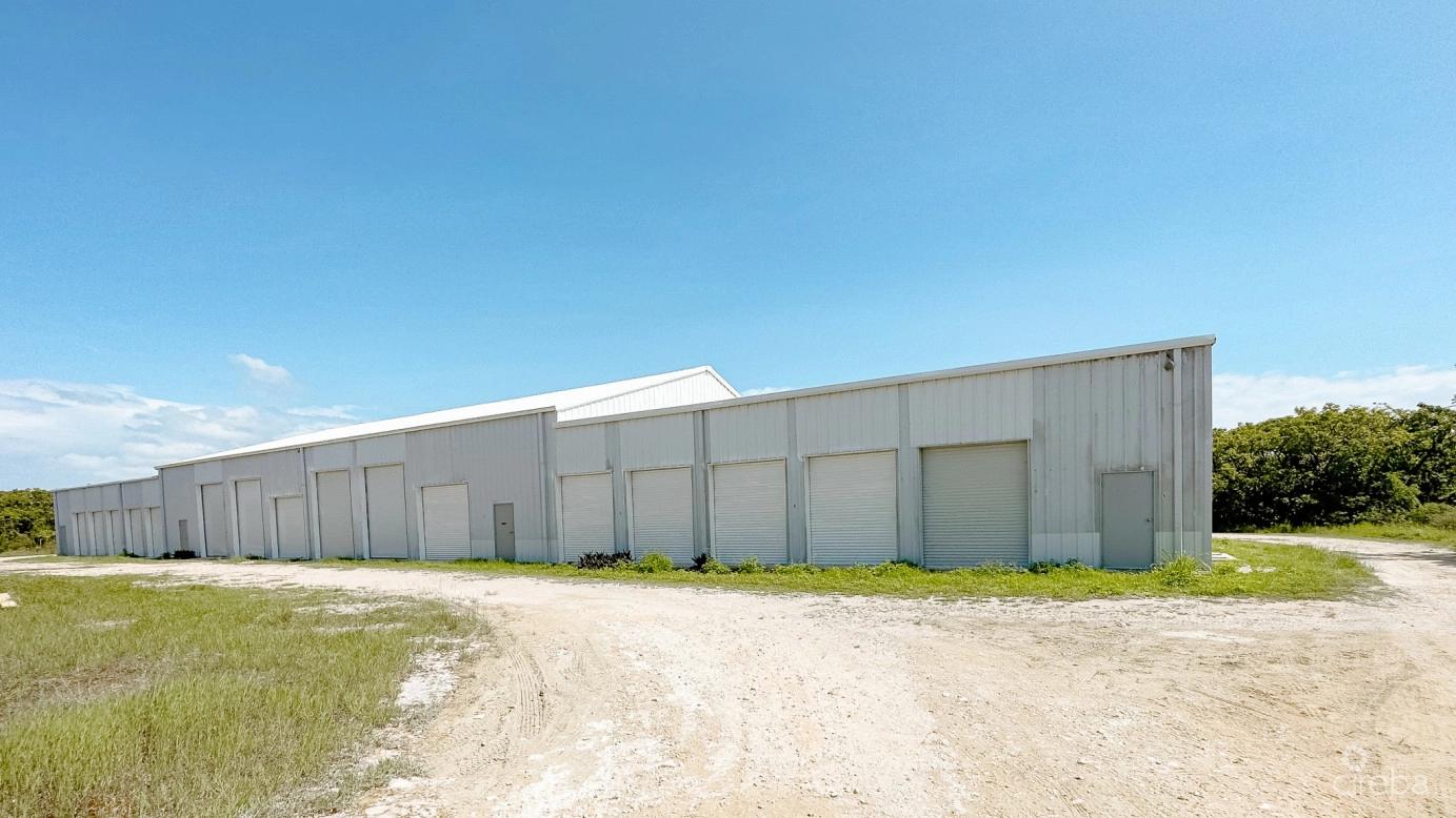 Little Cayman Warehouse (20 Units) And Land Sub-division 13 Lots — photo 2