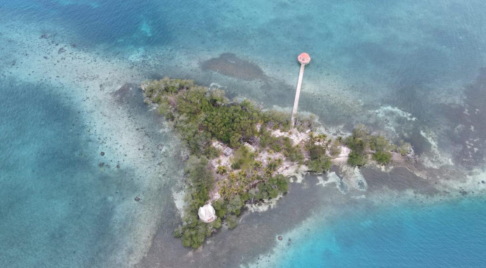 Private Island Caye close to Placencia — photo 5
