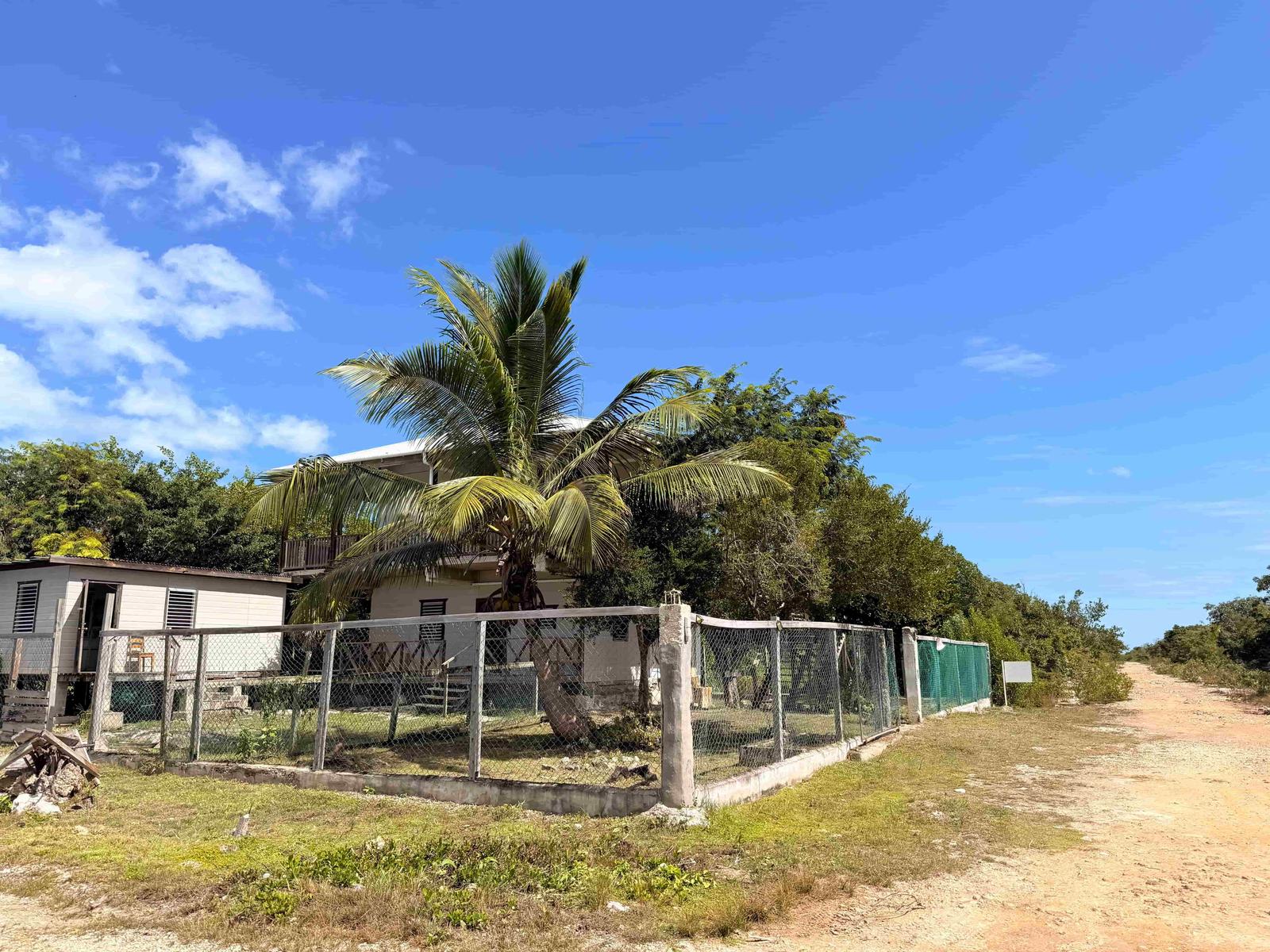 House on San Pedro, Ambergris Caye, Belize — photo 3