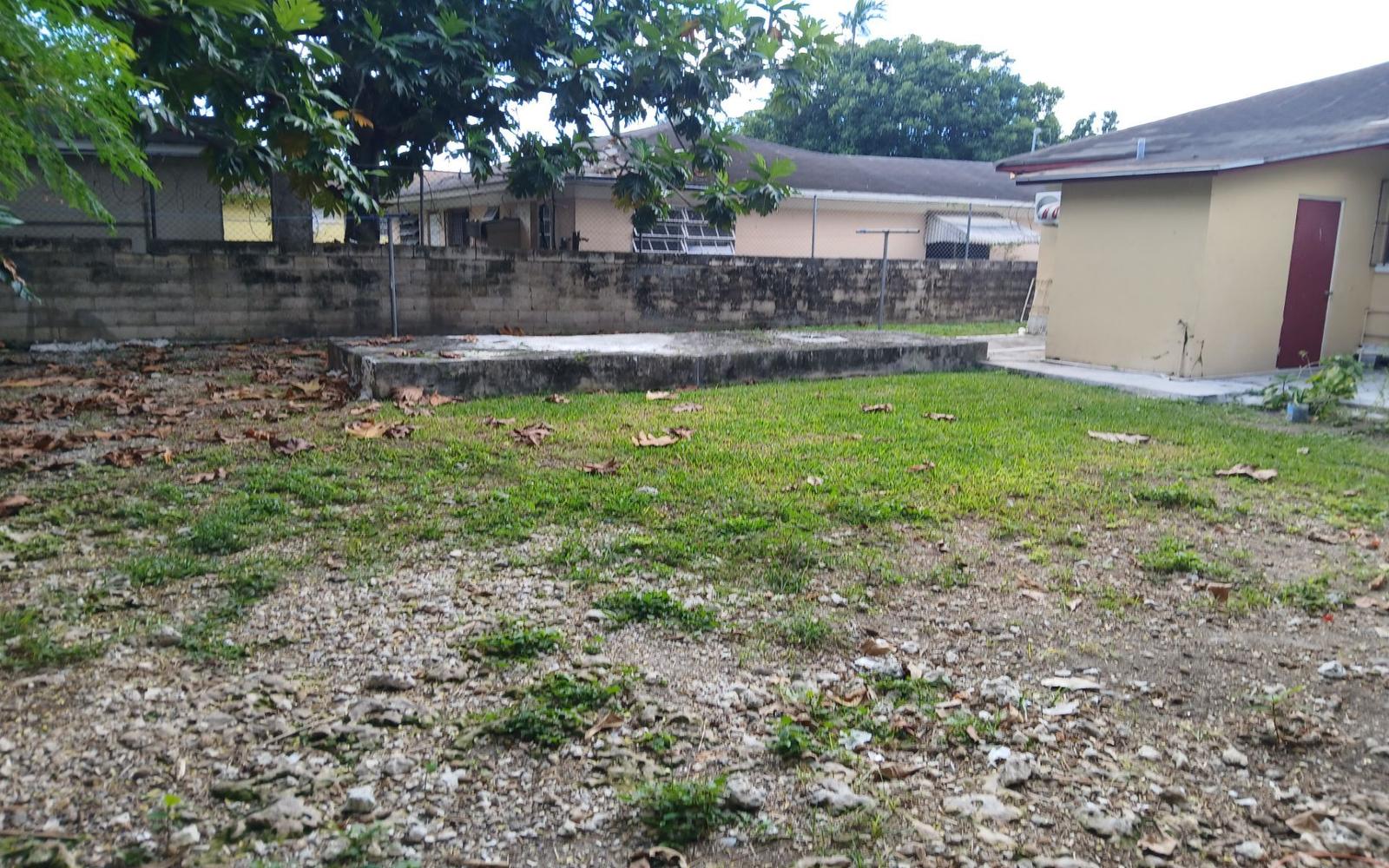 2 bedroom Triplex for sale in Englerston, BS, Bahamas — photo 3