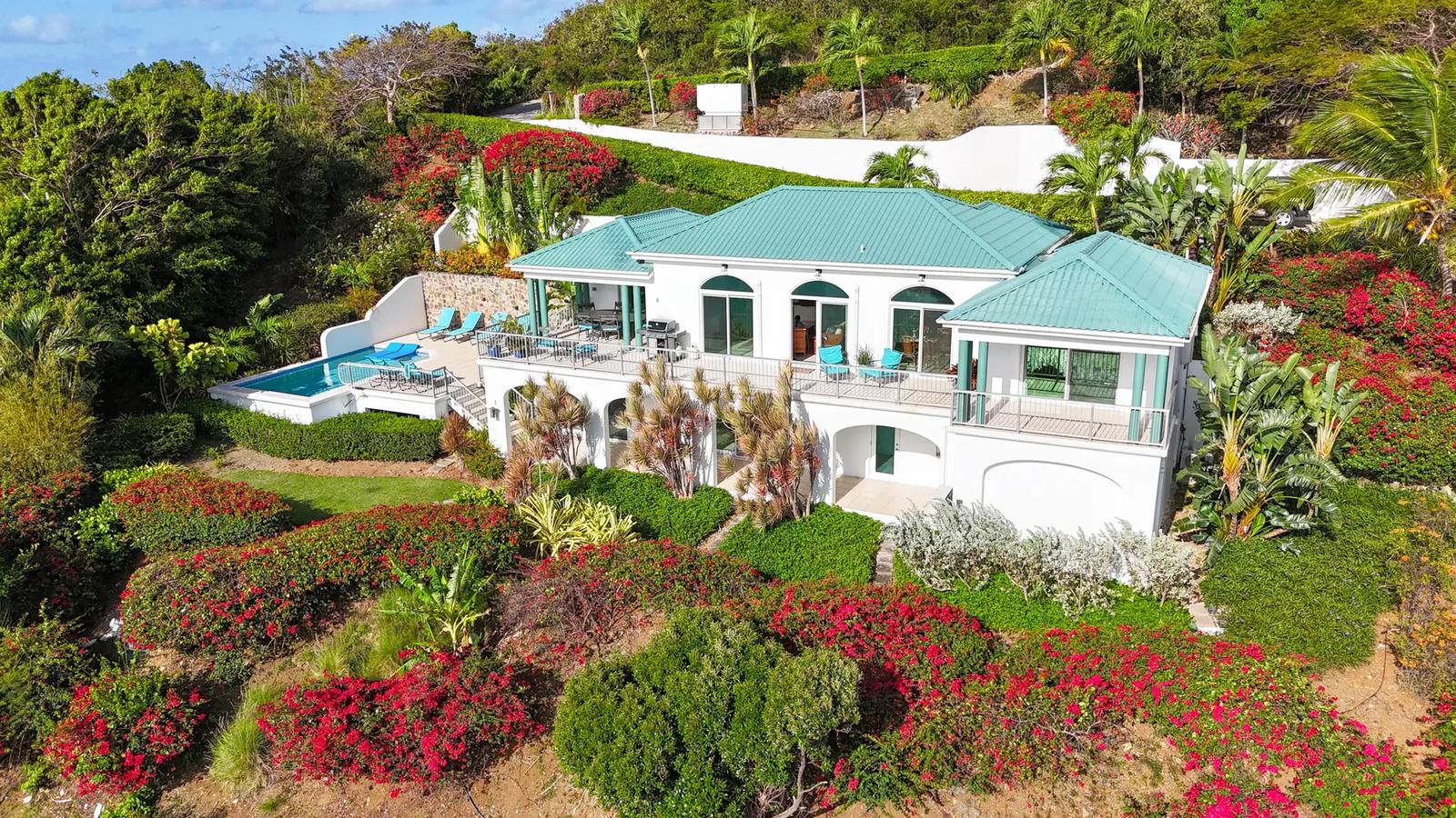 Southern Breeze Villa — photo 1