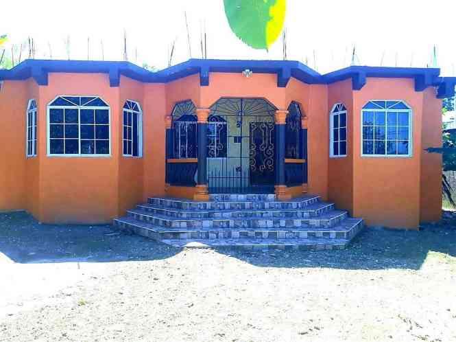 House for sale in Jamaica — photo 1