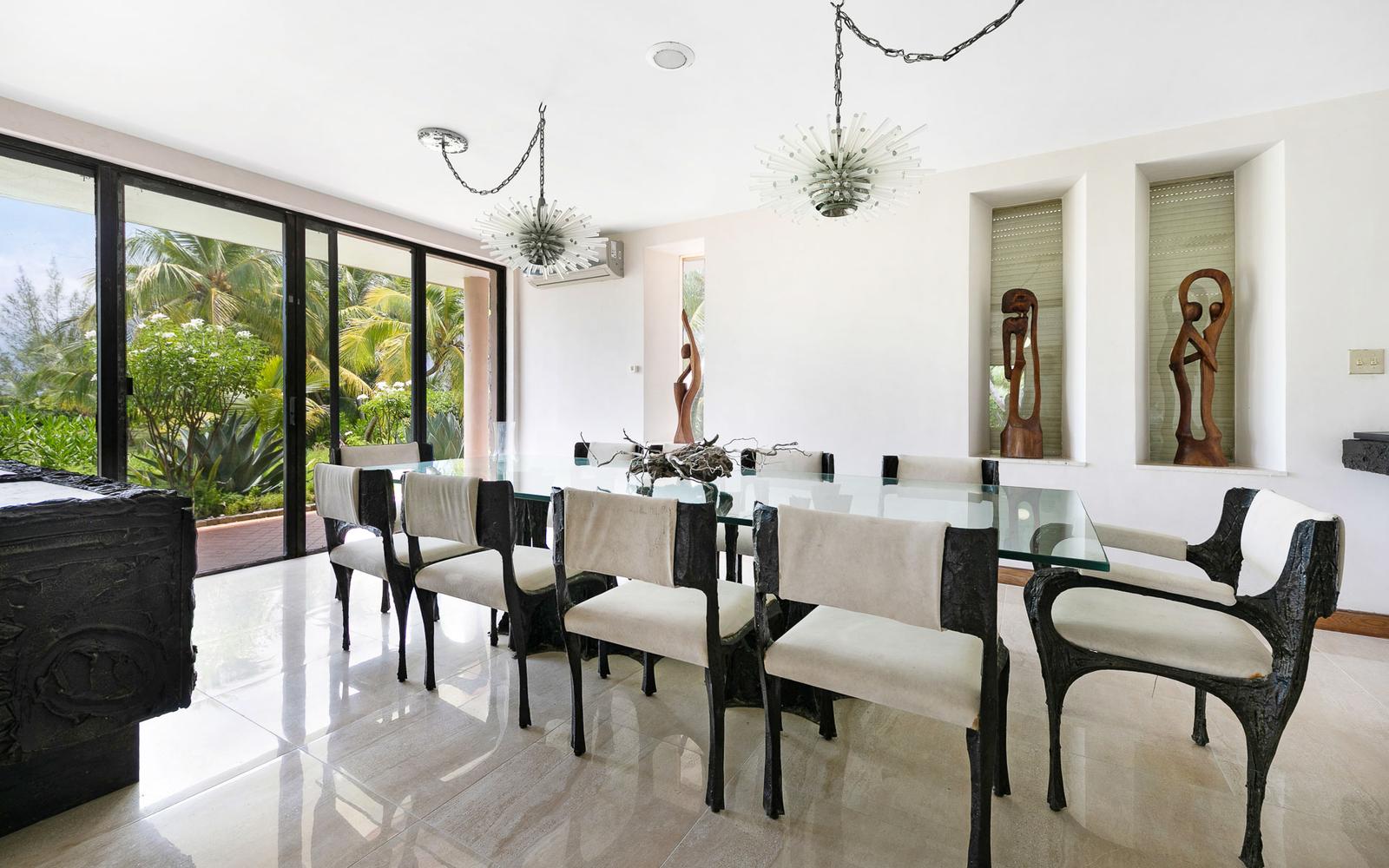 6 Bedroom Oceanfront Home for Sale, Lucaya Beach, Grand Bahama, Bahamas — photo 4