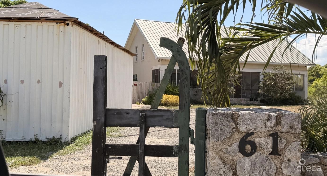 Family Home-northward in the Cayman Islands — photo 1