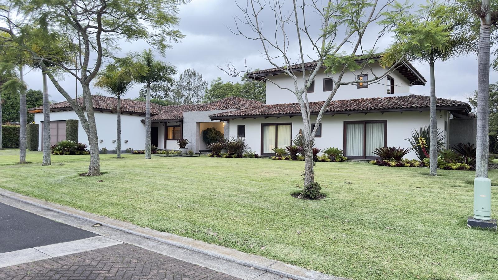 3 Bedroom Home for Sale, Monteran, Curridabat, San Jose, Costa Rica — photo 3