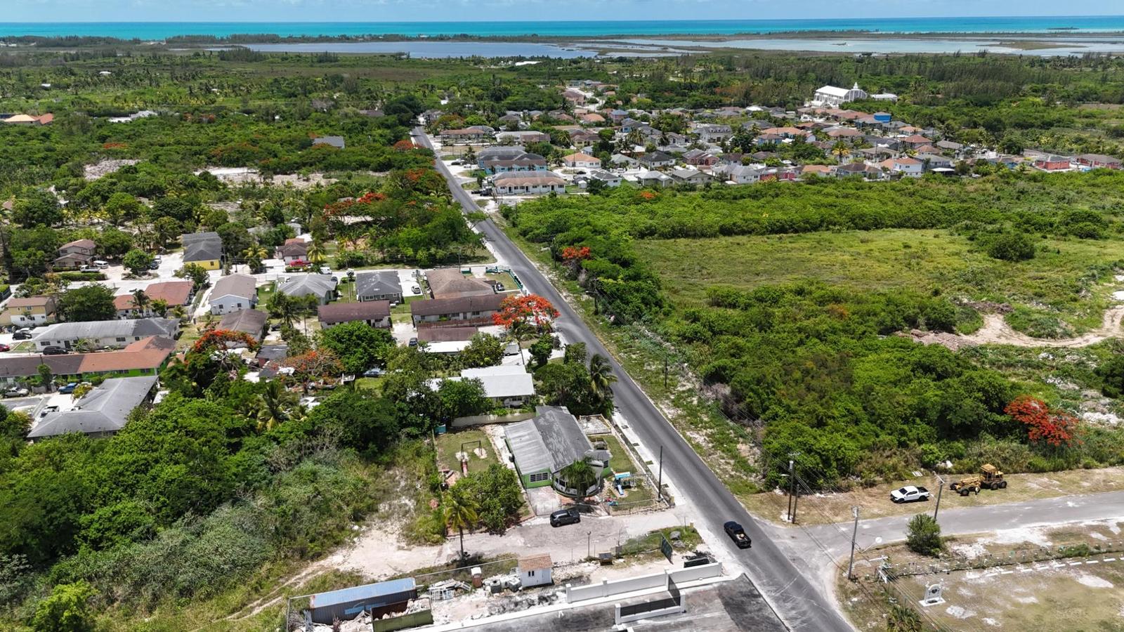 4 bedroom Residence for sale — GOLDEN ISLES SUBDIVISION in Nassau / New Providence, The Bahamas — photo 4