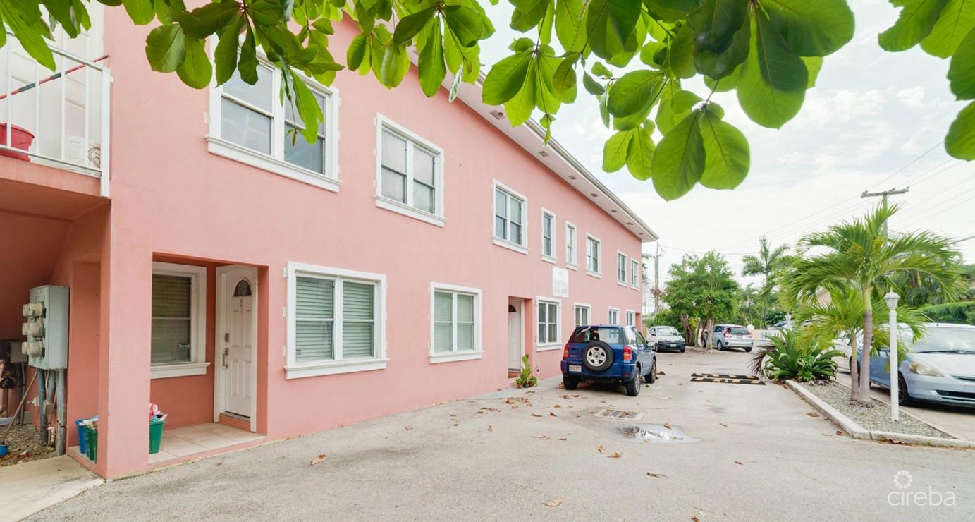 3 Bedroom Triumph Village in the Cayman Islands — photo 3