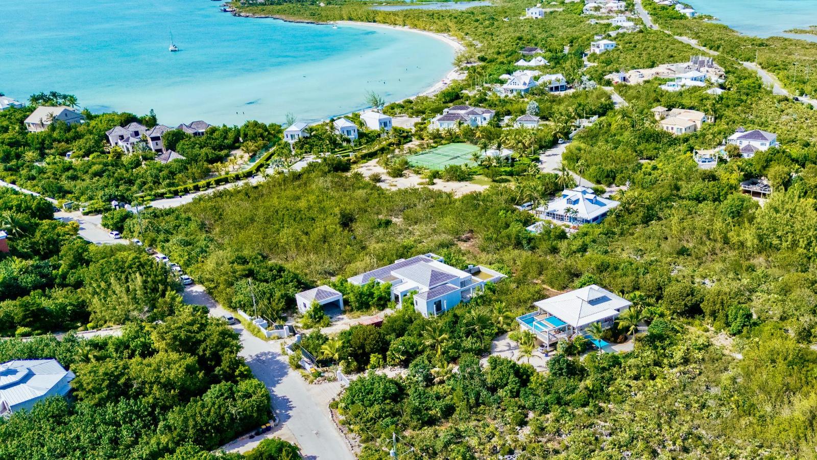 CASA DE ISLE — photo 4